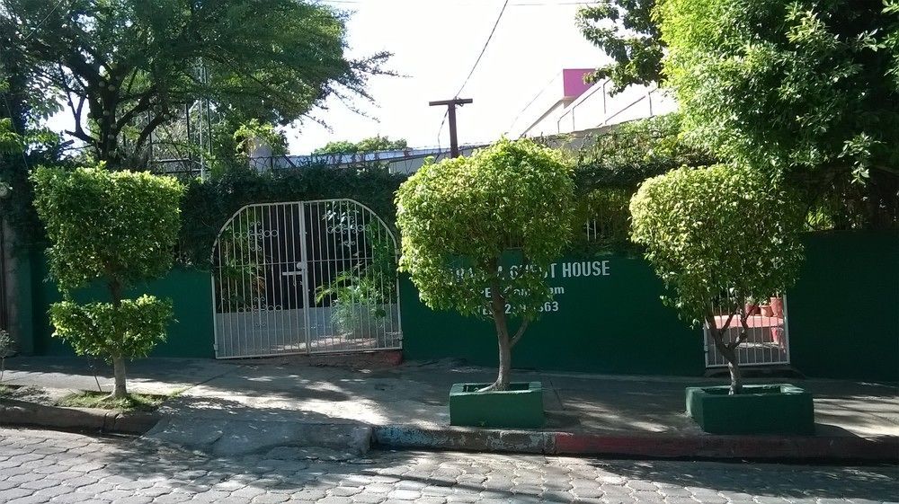 Hostal Nicaragua Guest House Managua Exterior photo