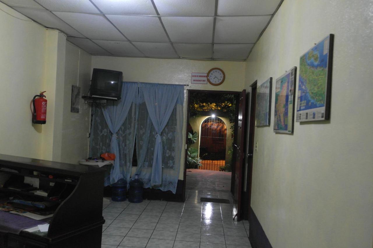 Hostal Nicaragua Guest House Managua Exterior photo